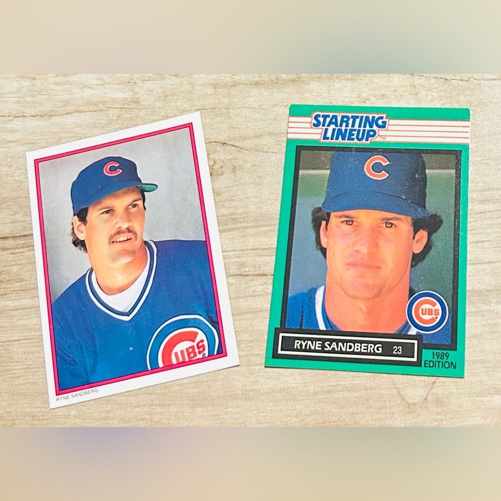 Ryne Sandberg Chicago Cubs 1988/1989 Collector’s Cards